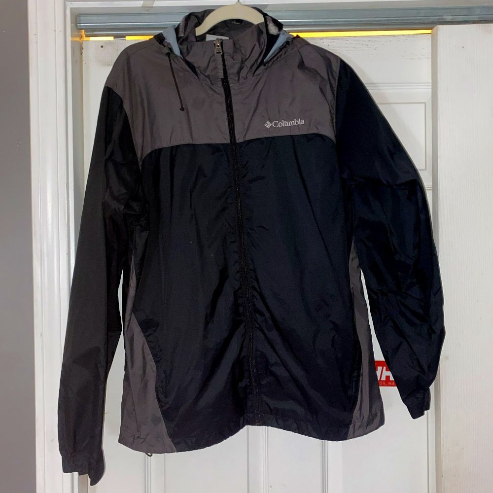 Columbia Rain Jacket - Medium, Black and Gray
